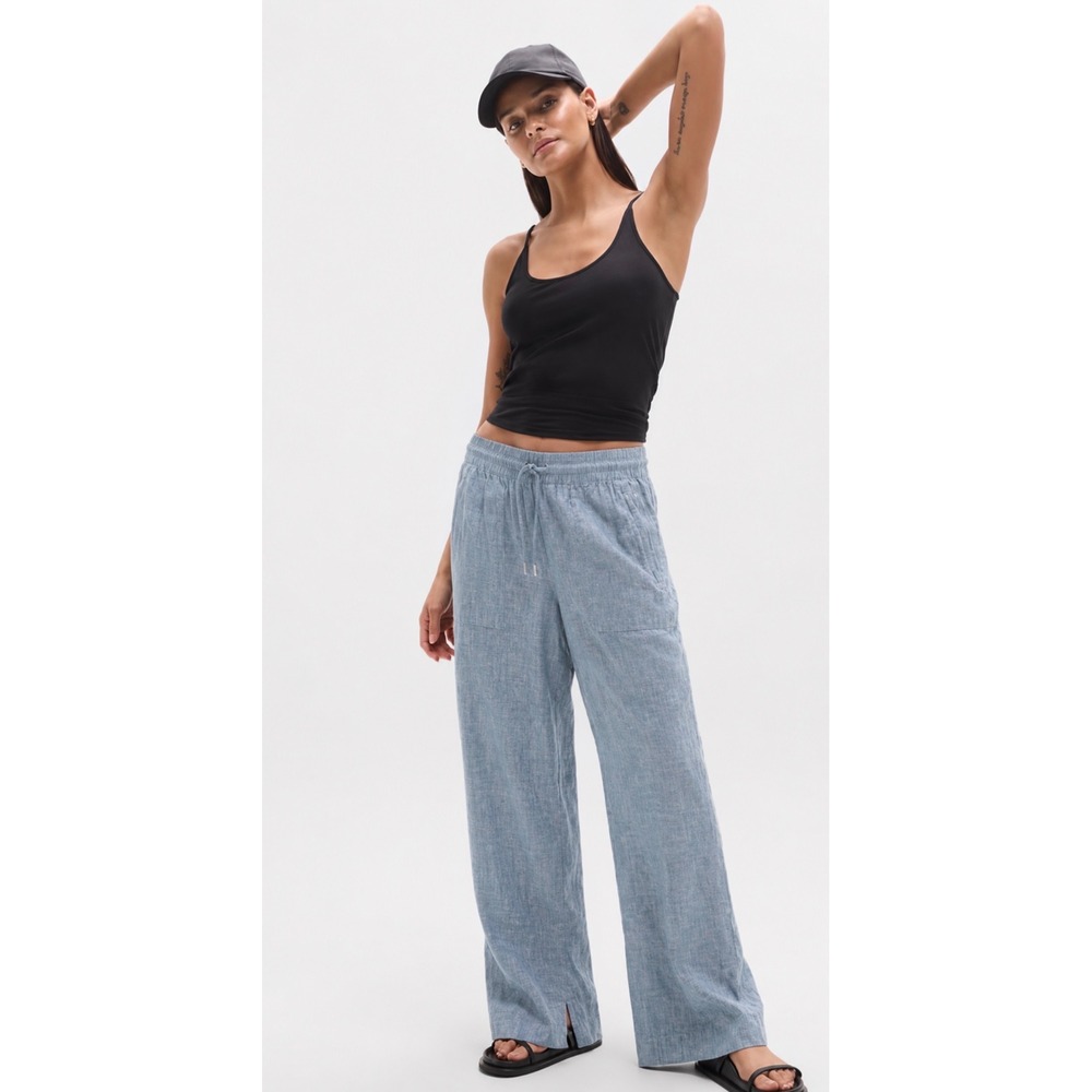 Athleta Retreat Linen High Rise Wide Leg Pant Blue chambray 12T  Drawstring slit